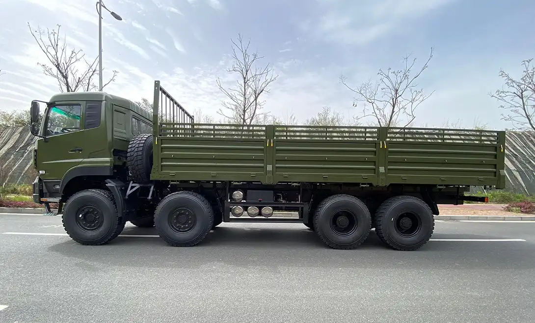 8x8 truck chassis with central tire inflation system