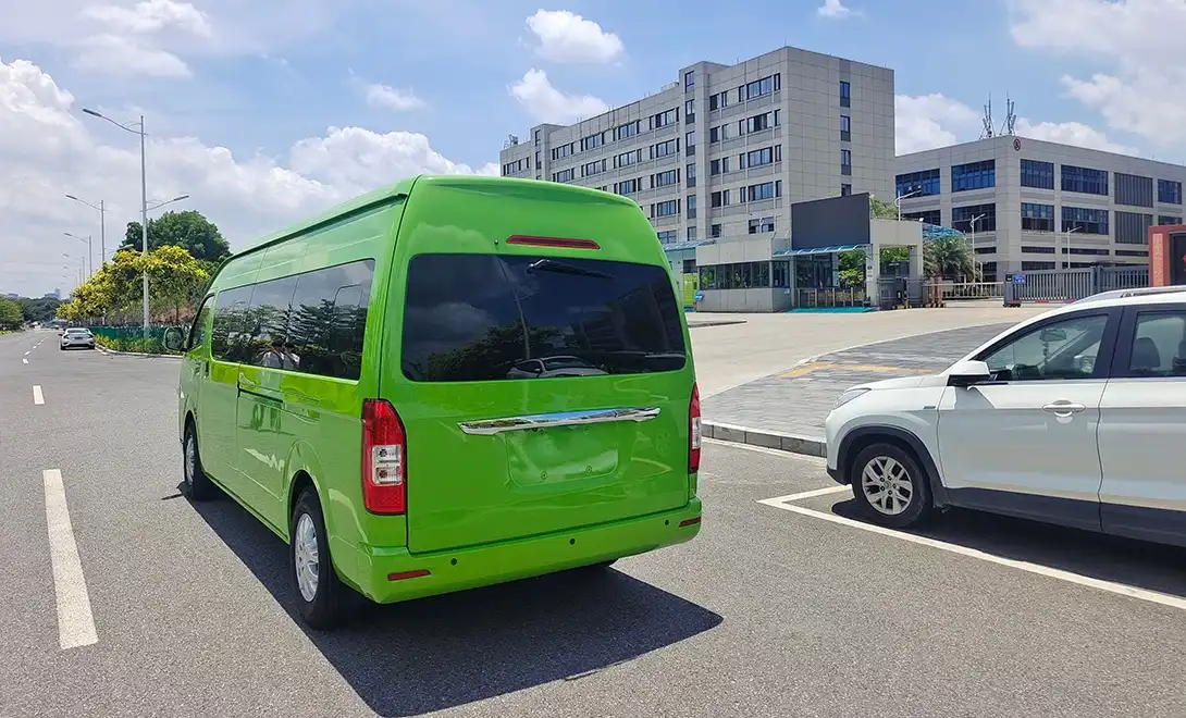 electric minivan bus