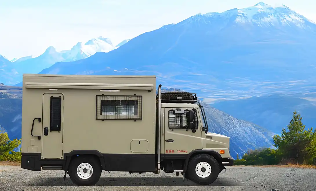 IVECO 2046 Military chassis