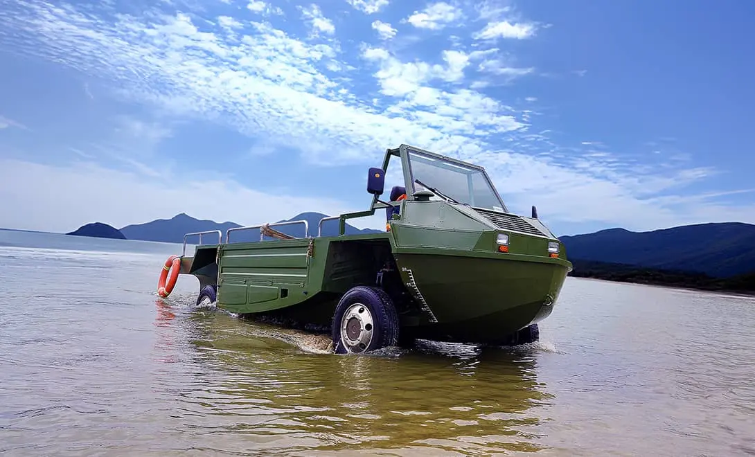 4x4 Amphibious Vehicle