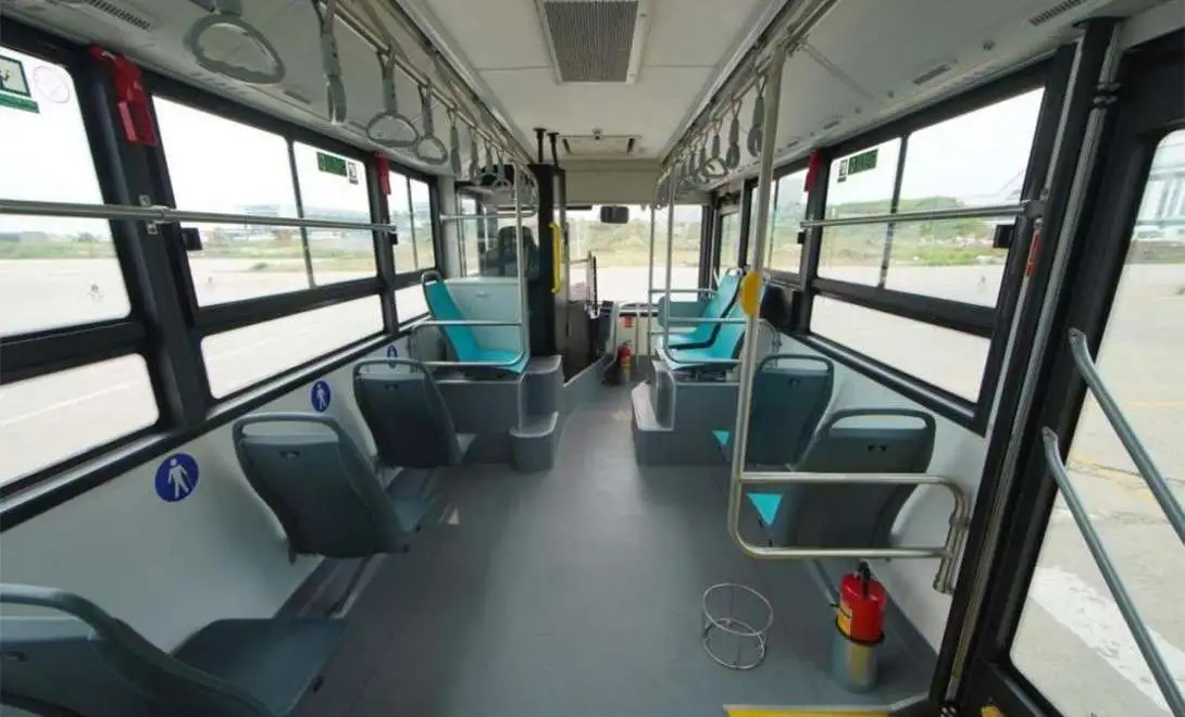 14–30 seat electric city bus