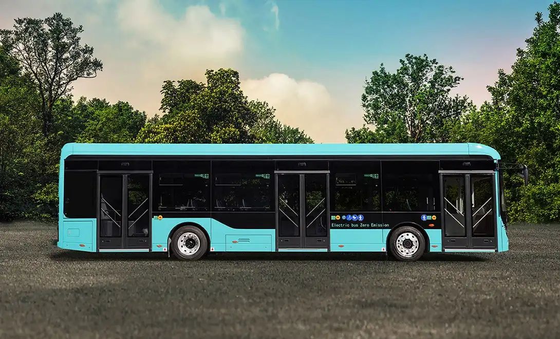 Luxury 12m electric touring bus