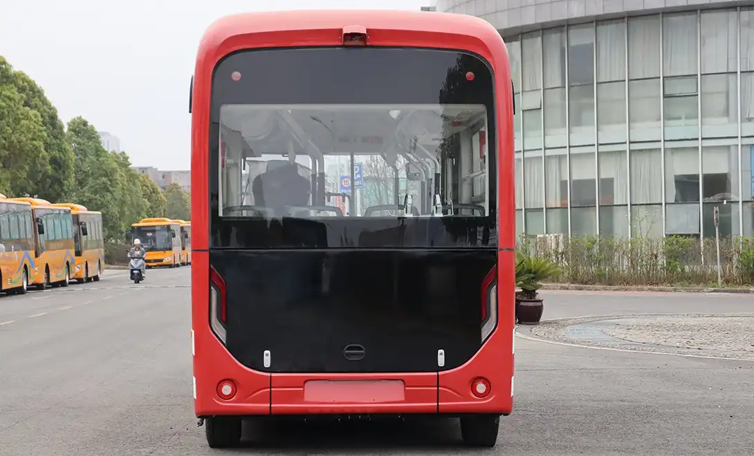 300 km range 6m electric city bus