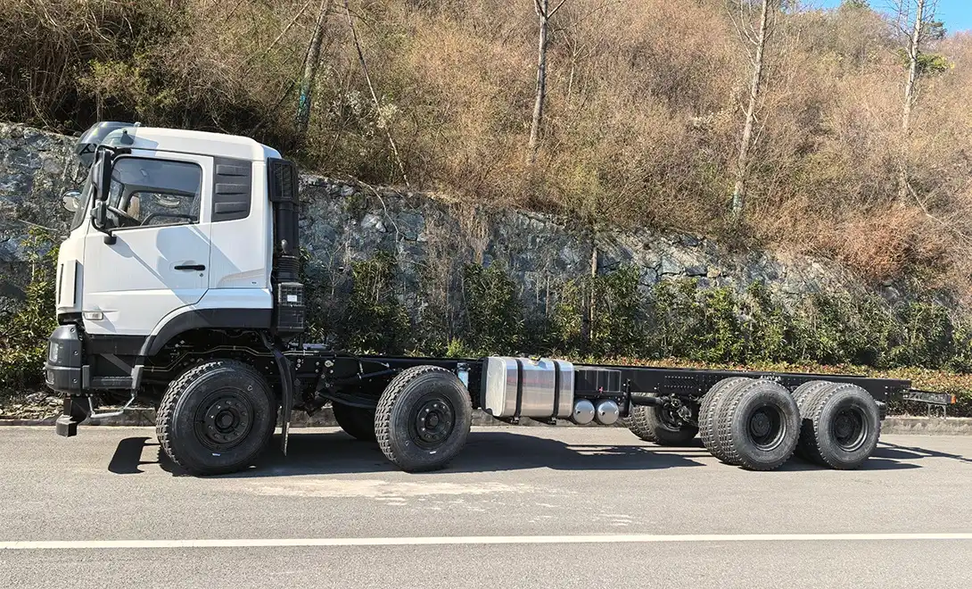 Dongfeng 8x8 truck platform Dongfeng 8x8 truck platform